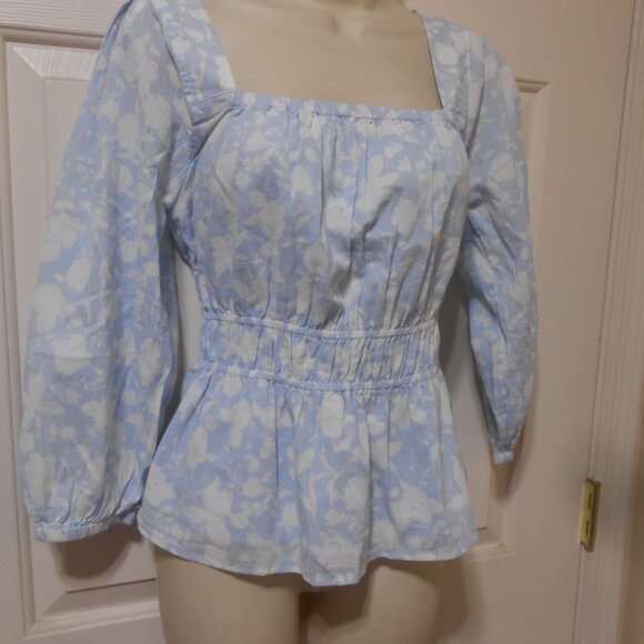 NEW FREE ASSEMBLY LIGHT BLUE FLORAL SQUARE NECK BLOUSE TOP SZ SMALL LINED - Picture 3 of 9